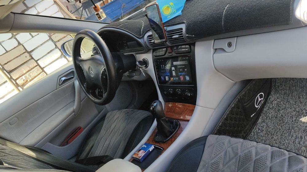 Продам Mercedes Benz  С200