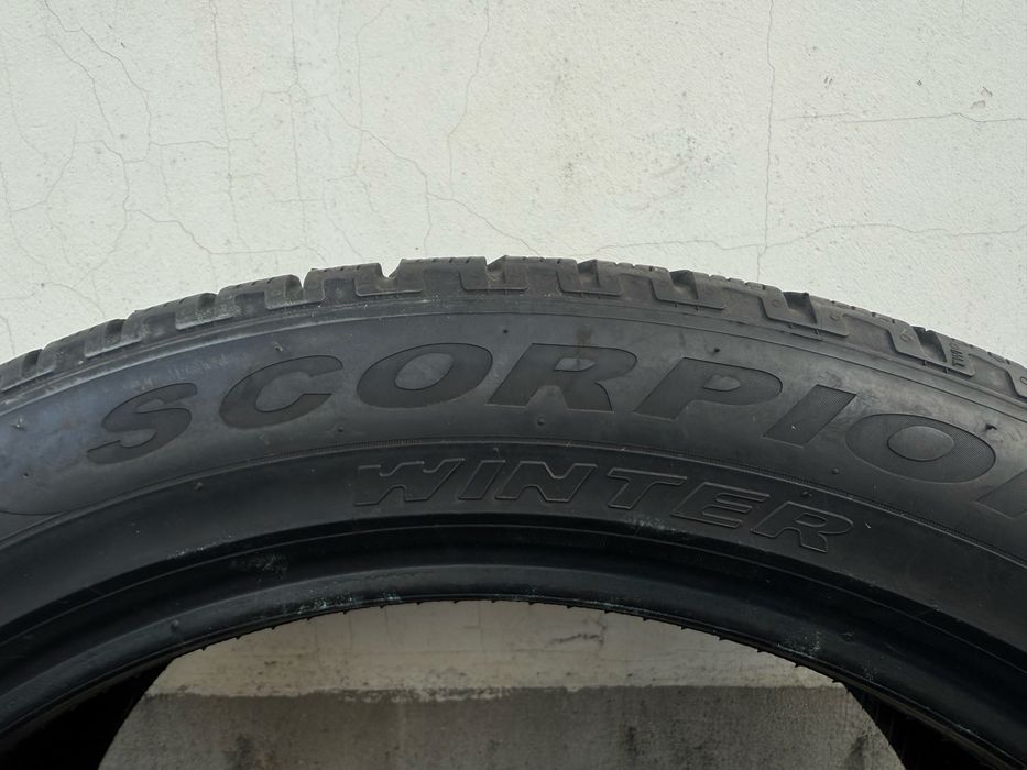 Set 4 anvelope iarna 285/40 R21