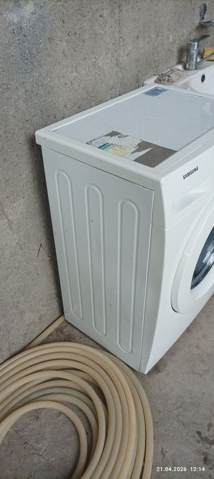 Kir yuvish moshinasi samsung 6 kg.