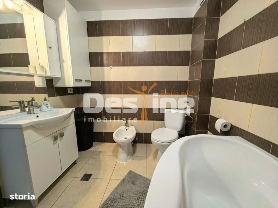Apartament 3 camere 66 mp mobilat, cu balcon, gradina și loc de parcar