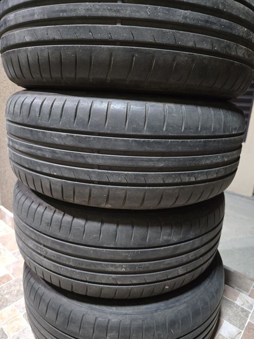 Jante tabla 16 5x112 7j et45  Cauciucuri de vara 215/60/R16 Dunlop Skoda Yeti