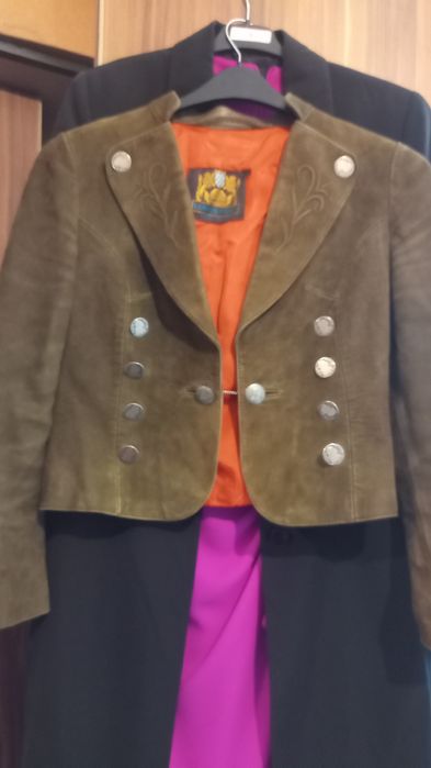 Jacheta piele întoarsă