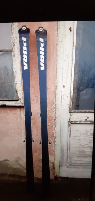 Ски от Германия.