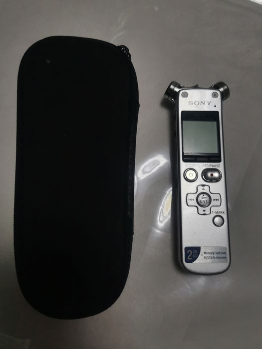 Диктофон цифровой Sony ICD-SX712 2Gb