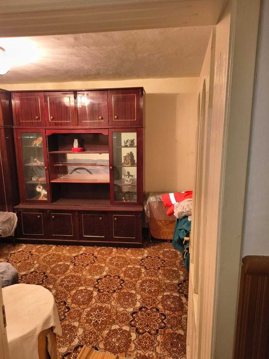 Apartament 3 camere, 2 balcoane ,vis-a-vis de koktail Rive.