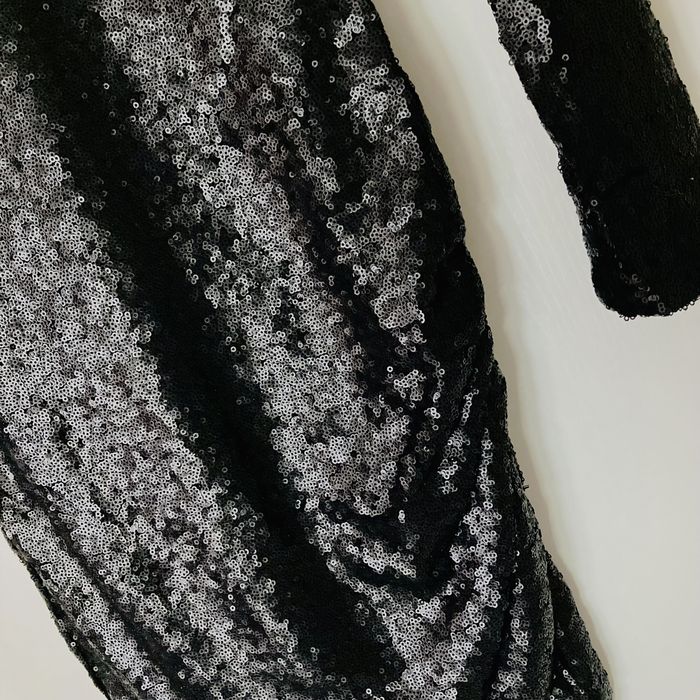 Елегантна коктейла черна рокля с пайети, дълъг ръкав, S