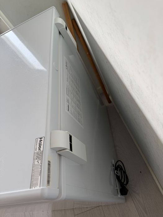 Морозильная ларь Haier HCE143R