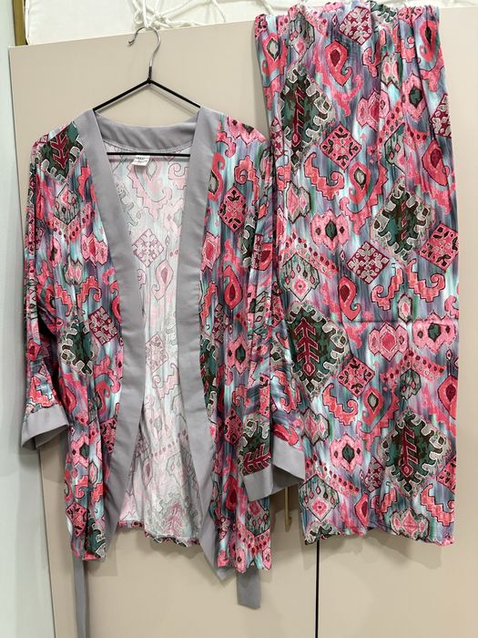 Двойка икат: кимоно и кюлоты, размер 54. Б/у в хорошем состоянии