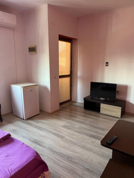 Inchiriez garsonieră in vila organizata precum o pensiune !