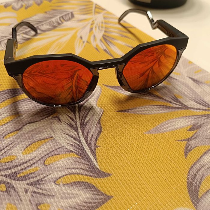 Слънчеви очила Oakley  и Oakley HSTN стъкла за спортни очила Dynafit