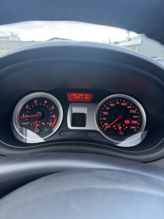 RENAULT Clio 2007 — imagine 4