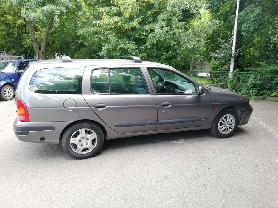 RENAULT Megane 2001 — imagine 3