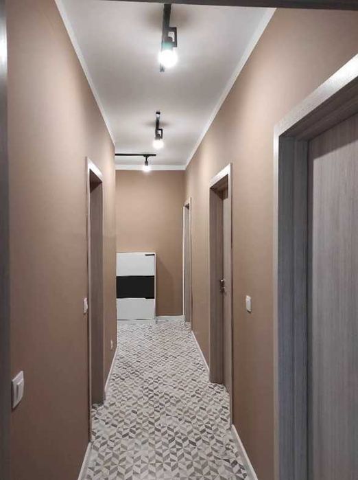 Дава се под наем Четиристаен апартамент в София, Младост 3 - 130 кв.м за 970 € - Снимка #4