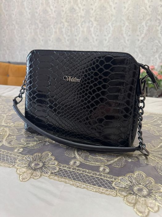 Сумочка женская продам