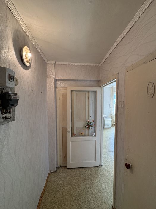Продам 1-квартиру Назарбаева 46/2