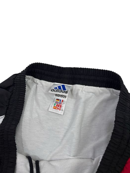 Adidas 90’s къси панталони с памучен бандаж,