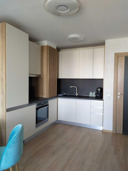 Дава се под наем Двустаен апартамент в Варна, Бриз - 76 кв.м за 950 € - Снимка #8