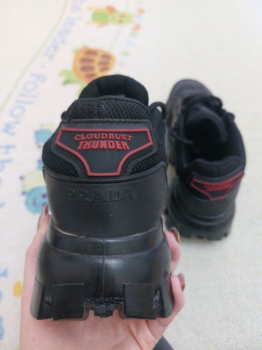 Дамски боти и обувки