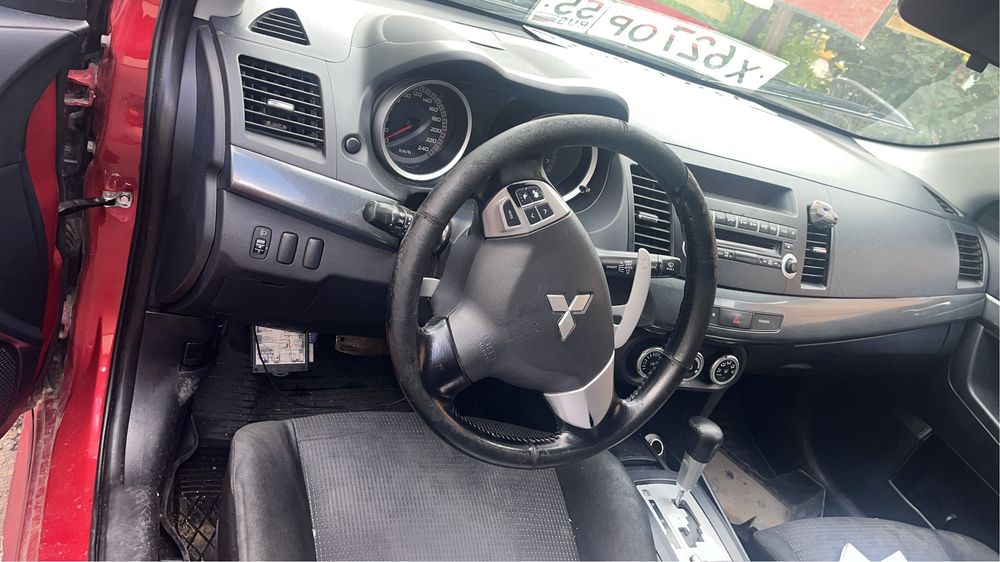 Митсубиси лансер 10