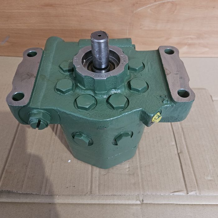 Pompa hidraulica john deere