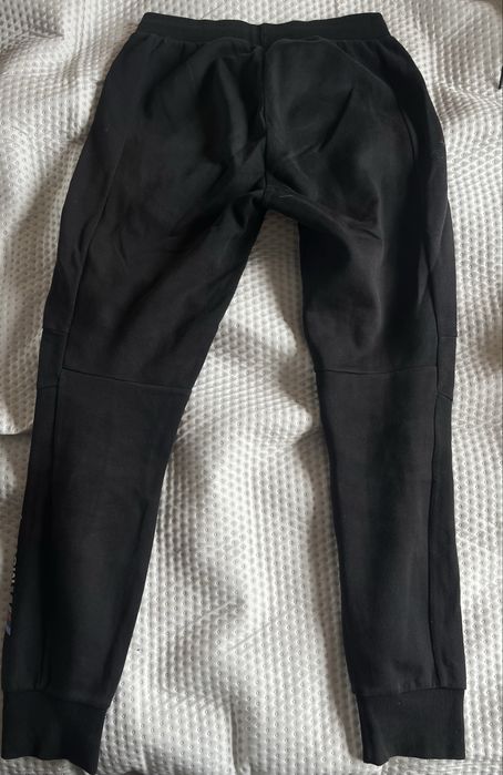 pantaloni decathloni negri