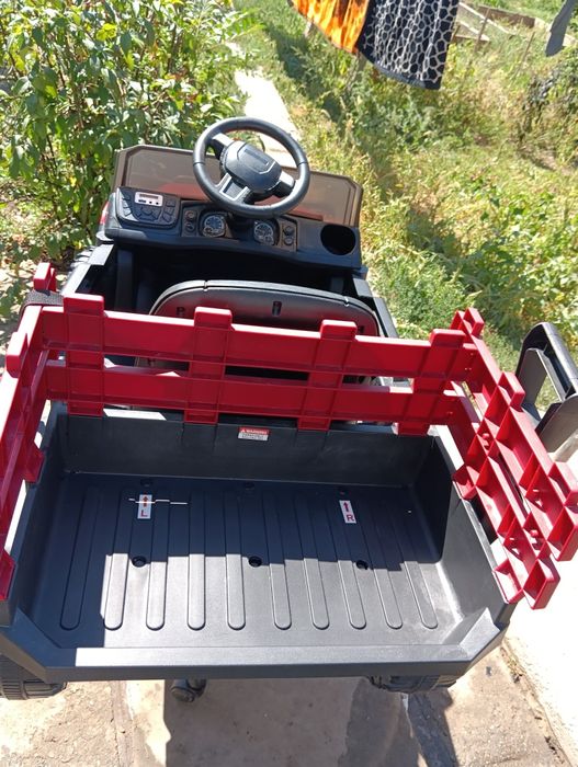 Scaun de frizerie mașină pentru copii