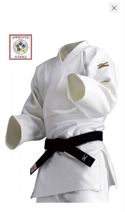 Кимано  mizuno sakura adidas