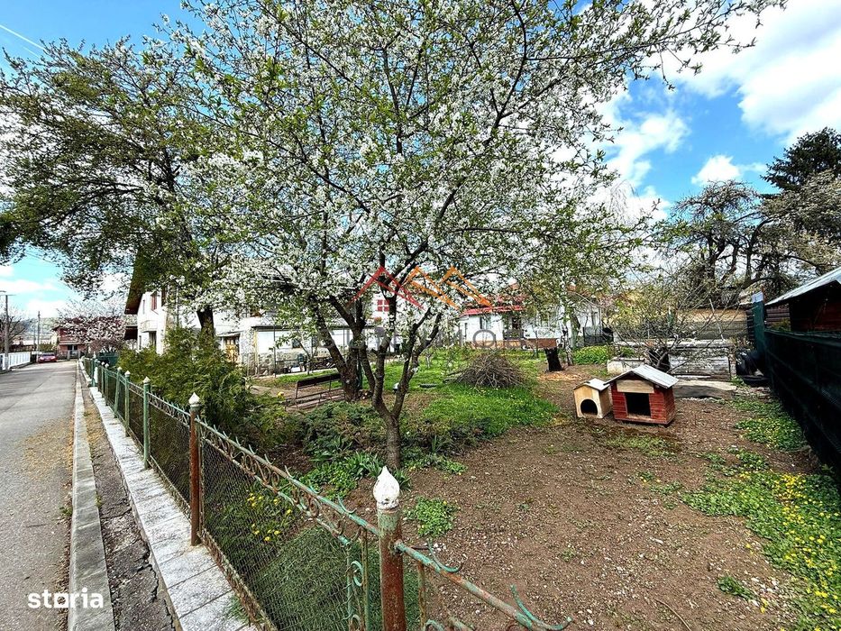 Casă P+1E cu teren generos de 697 mp, zona foarte buna Campina, PH