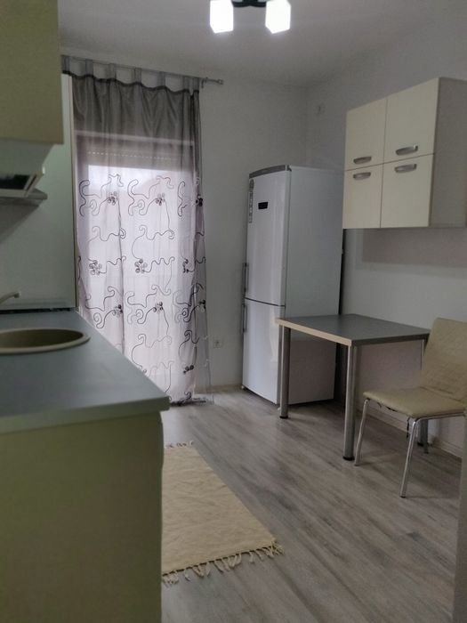 Închiriez apartament cu 1 camera in Dumbravita