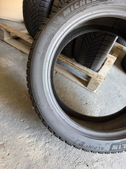 4 anvelope iarna 225/45/17 Michelin 6-6.5mm!