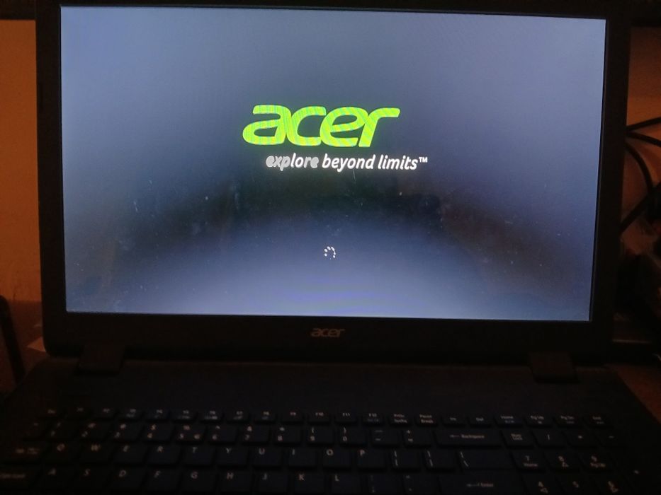 Laptop Acer Aspire E 17