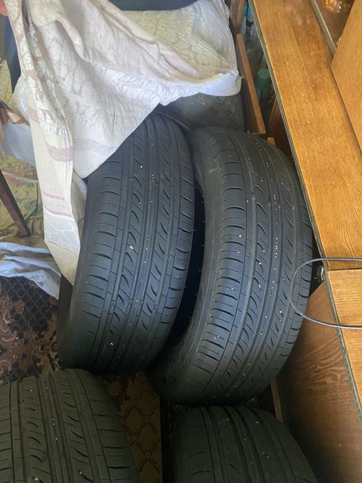 Продам покрышки 15