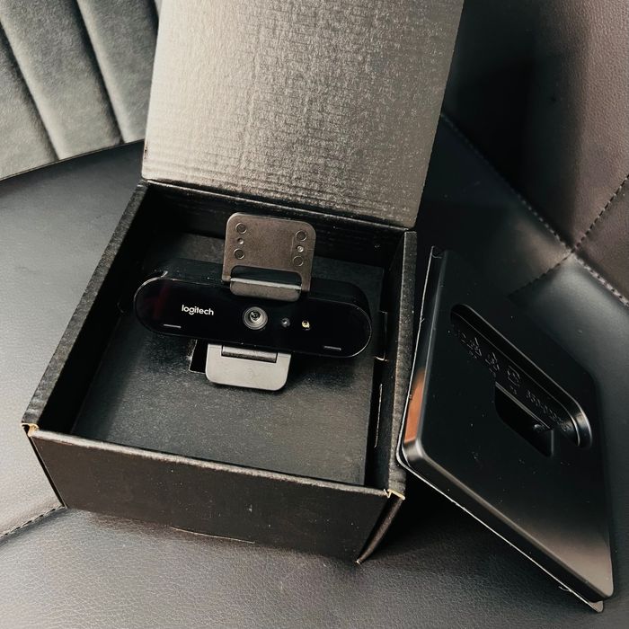 Уеб камера с микрофон LOGITECH BRIO Stream 4K Ultra HD