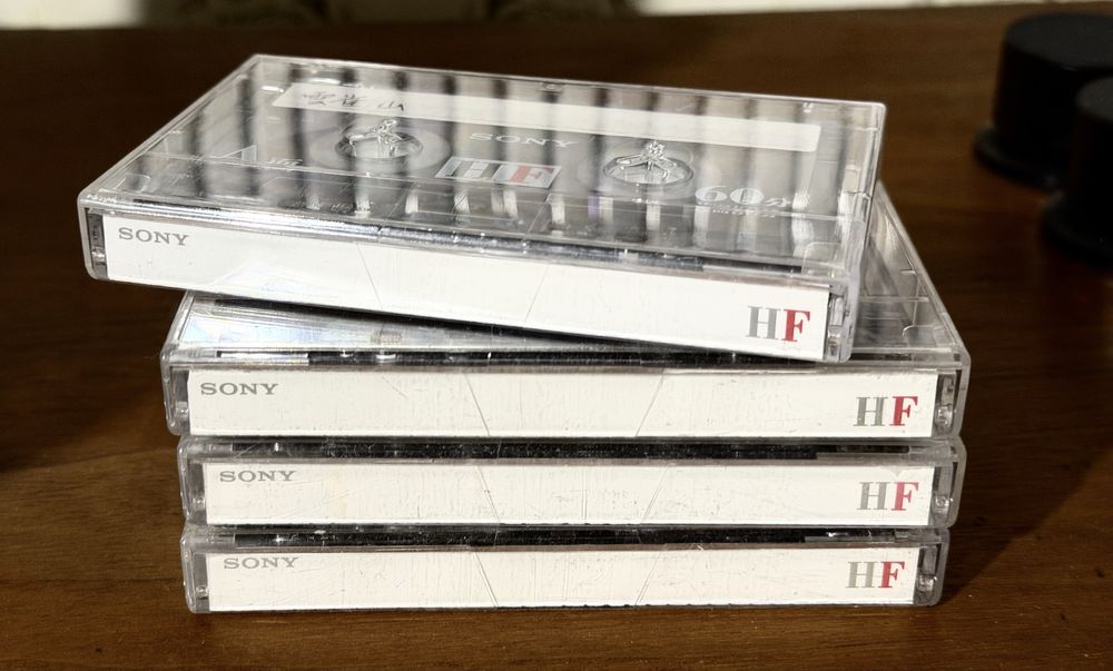 Продам аудиокассеты Sony Maxell 60минут