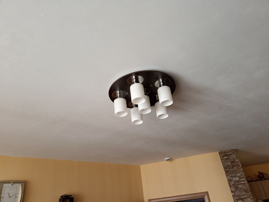 Продавам плафон Атлас 6X40W