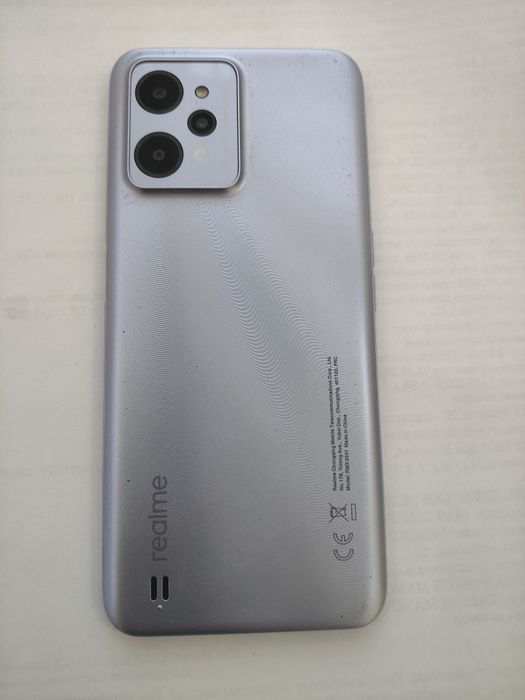 Продам телефон Realme C31