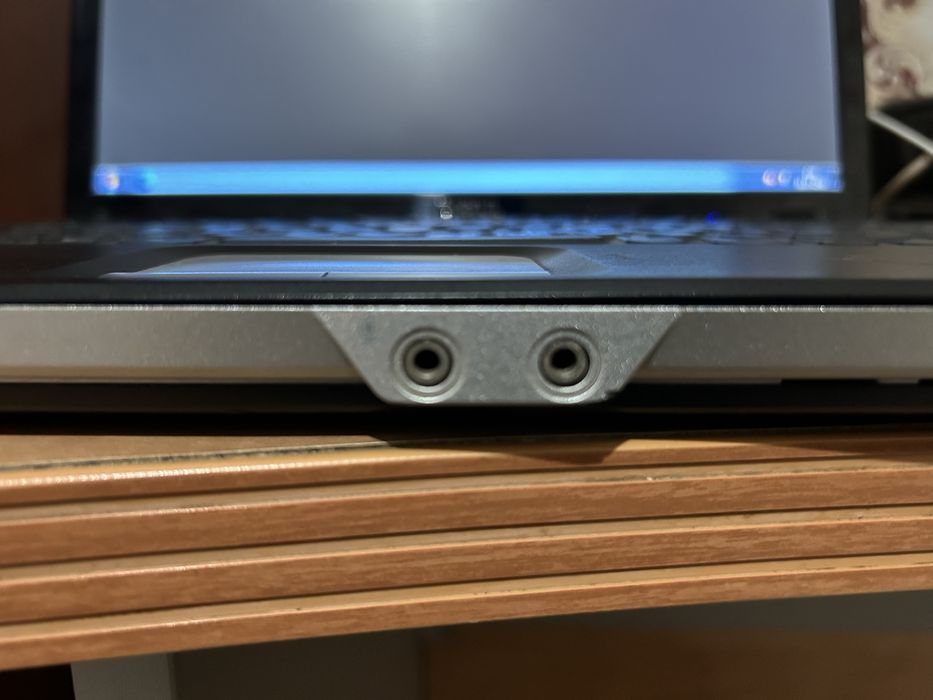 Ноутбук DELL рабочий