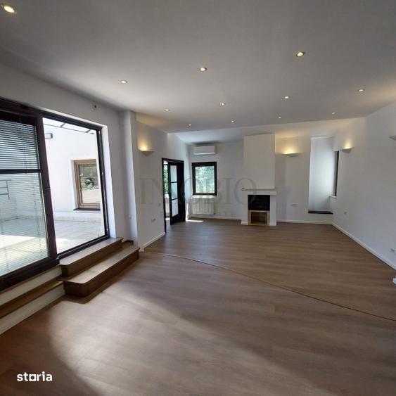 Apartament 5 camere / Parc Kiseleff / Vilă interbelică