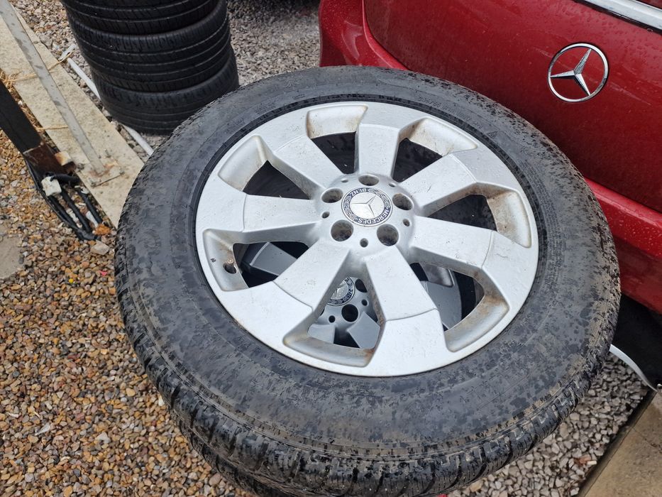 Гуми с Джанти за Mercedes ML W166 255/50 R 18 dot 2018