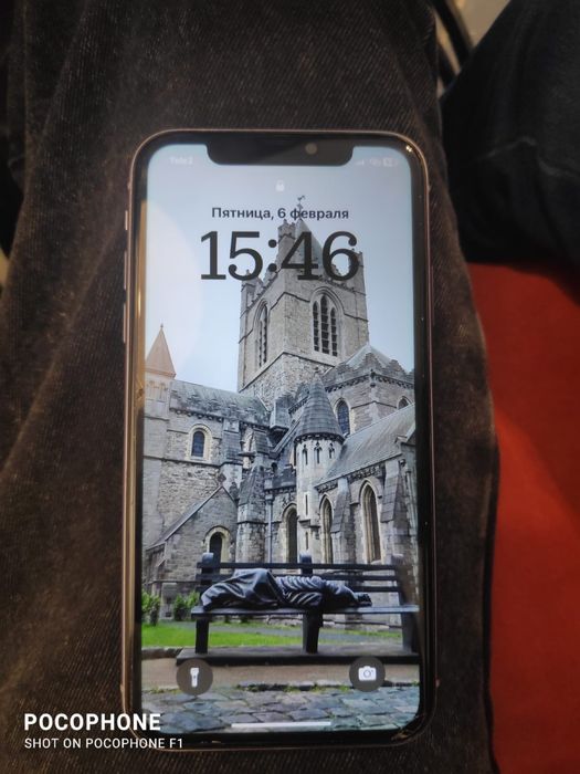 iphone 11 с горонтя помять 256г