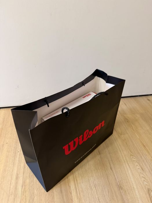 Продаются кроссовки Wilson