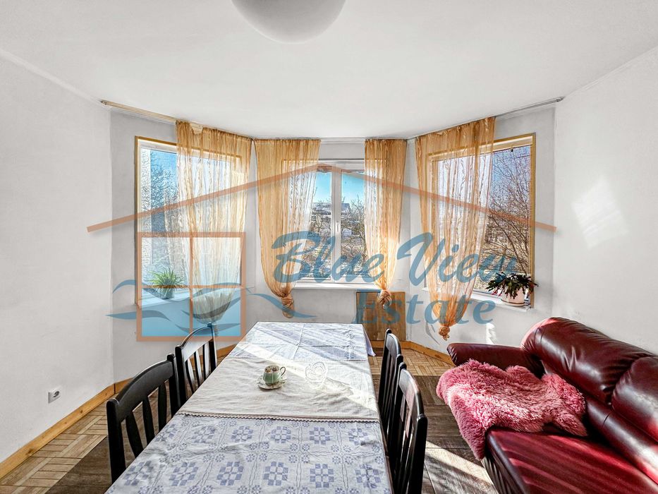 Продава се Къща в с. Царичино, Област Добрич - 192 кв.м за 399 €/кв.м - Снимка #2