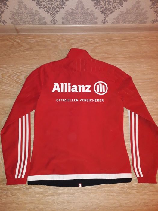 Фирменная олимпийка Adidas