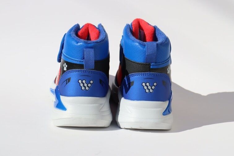 НОВО! Светещи детски боти WINK Paw Patrol