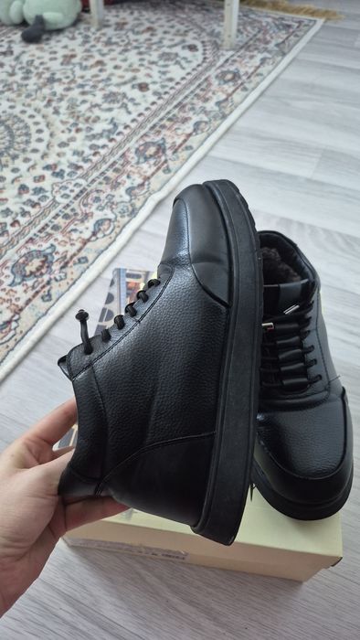 Продам обувь мальчиковый