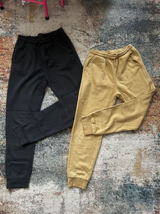 Лот от детски долнища, панталони и суичъри размер 164