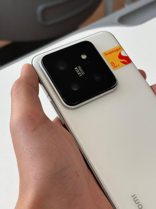 Xiaomi 14 pro 256+8гб