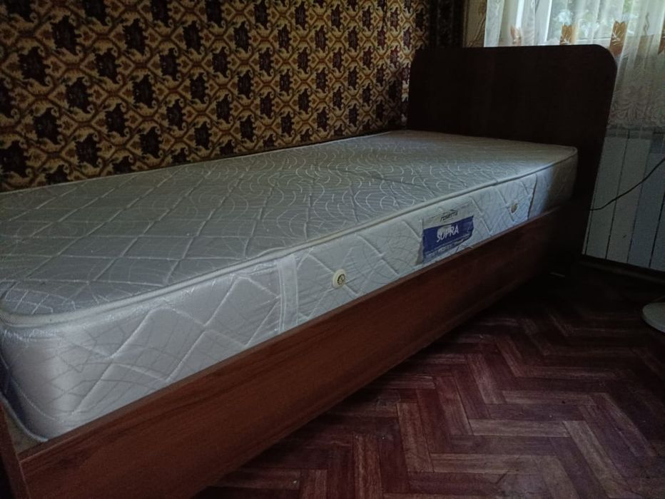 Диван, кресла и кровать