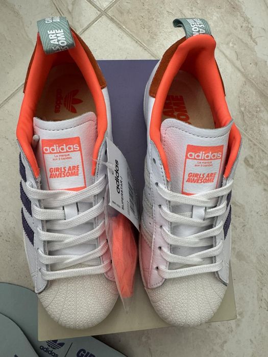 Adidas Superstar J Limited Edition