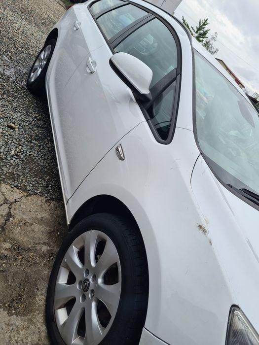 Dezmembrez 1.4 turbo A14NET A14NEL Opel Astra J